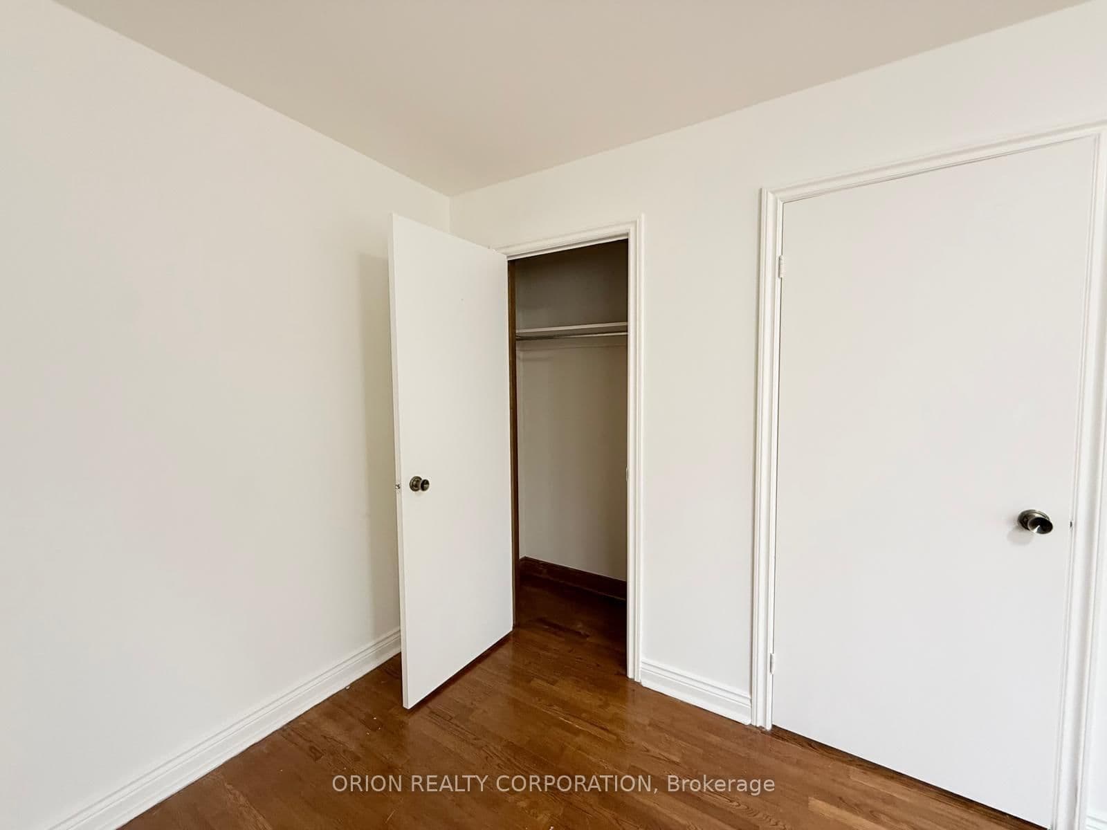 274 Viewmount Avenue, Unit Upper thumbnail 34