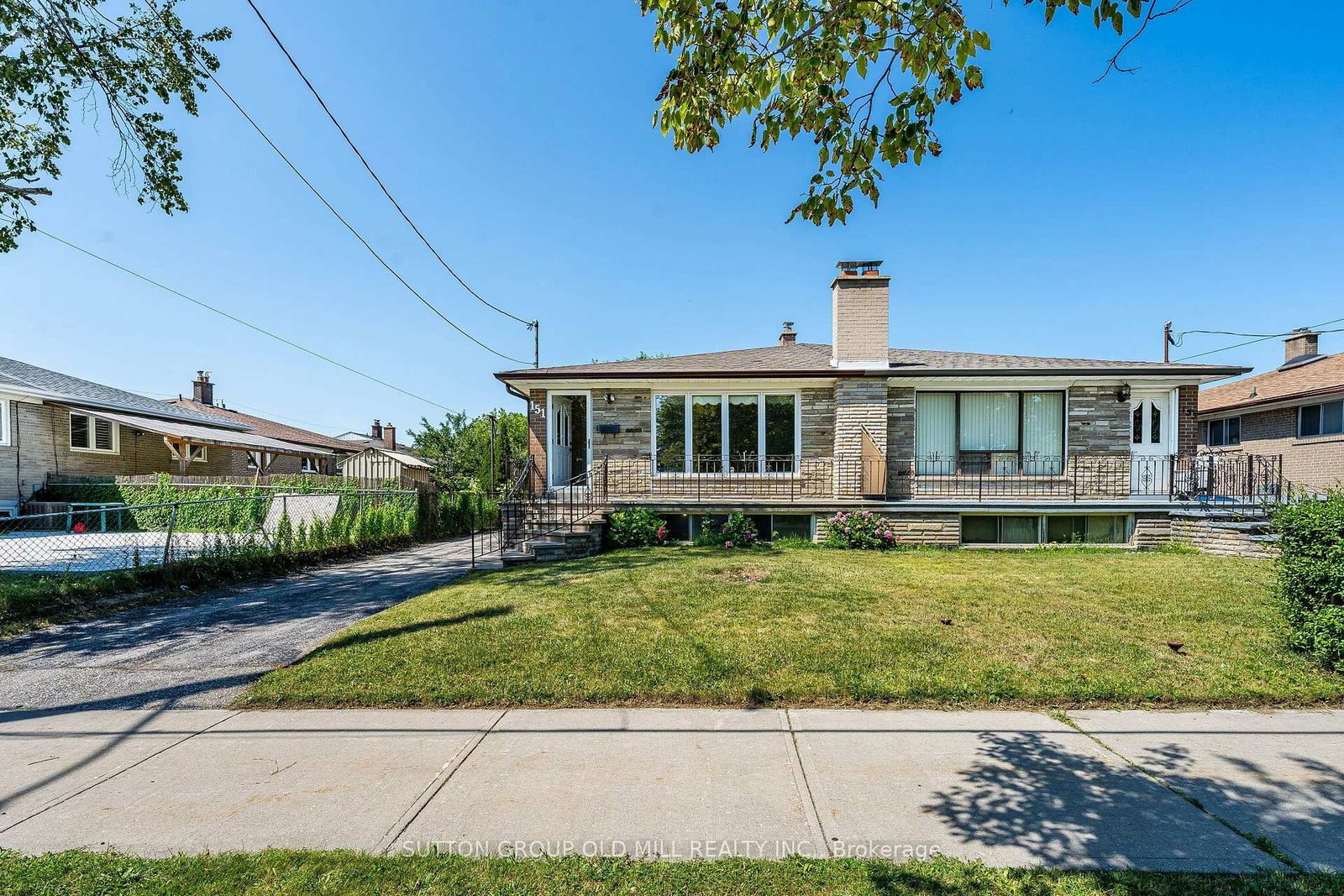151 Lanyard Road - Image 1