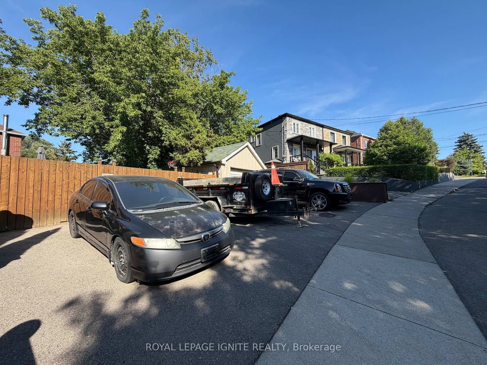 35 Hillary Avenue thumbnail 12