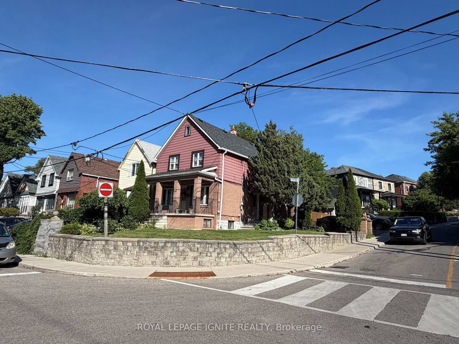 35 Hillary Avenue thumbnail 2