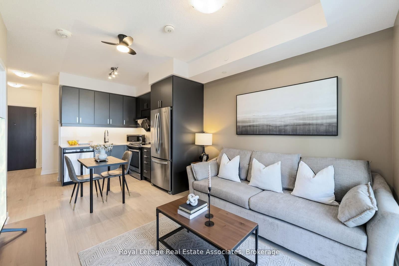 8 Nahani Way, Unit 3118 thumbnail 15