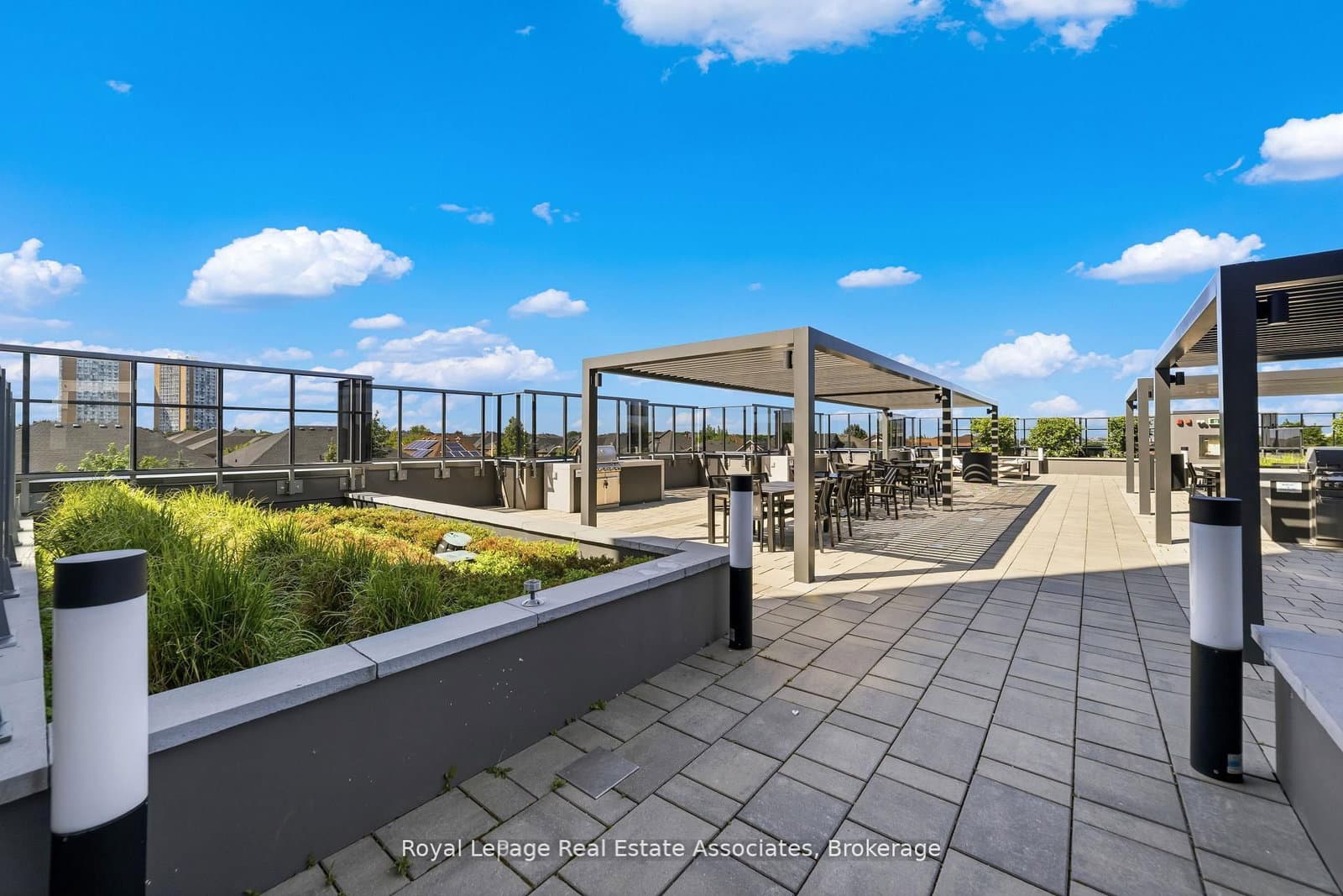 8 Nahani Way, Unit 3118 thumbnail 23