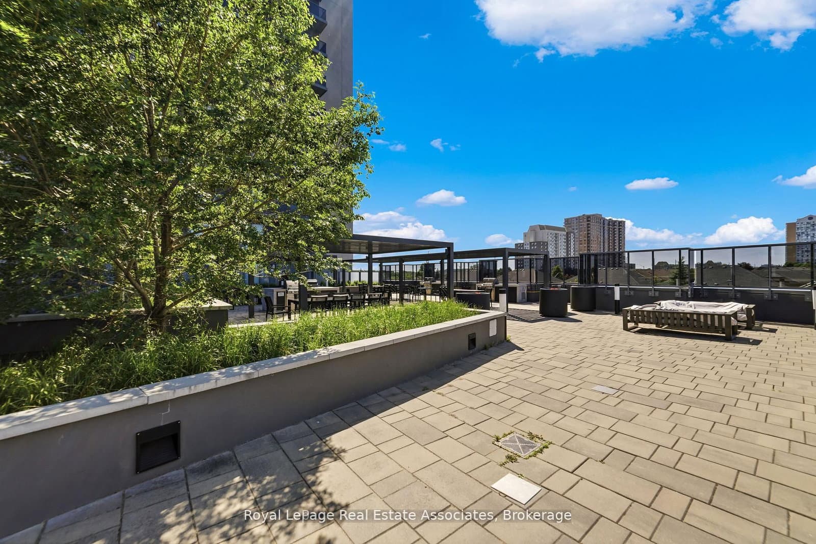 8 Nahani Way, Unit 3118 thumbnail 24