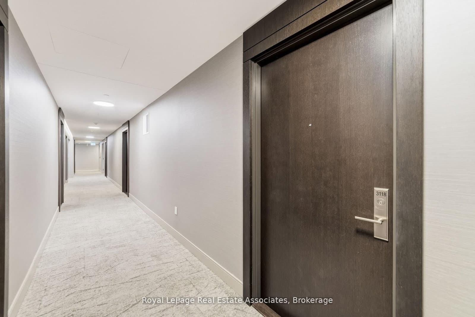 8 Nahani Way, Unit 3118 thumbnail 6