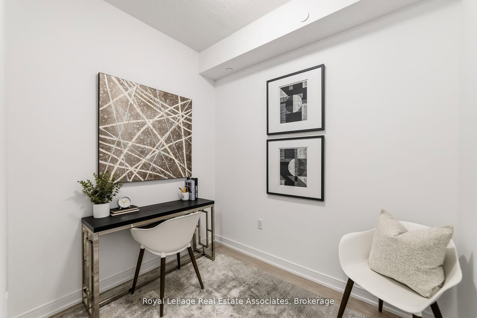 8 Nahani Way, Unit 3118 thumbnail 8
