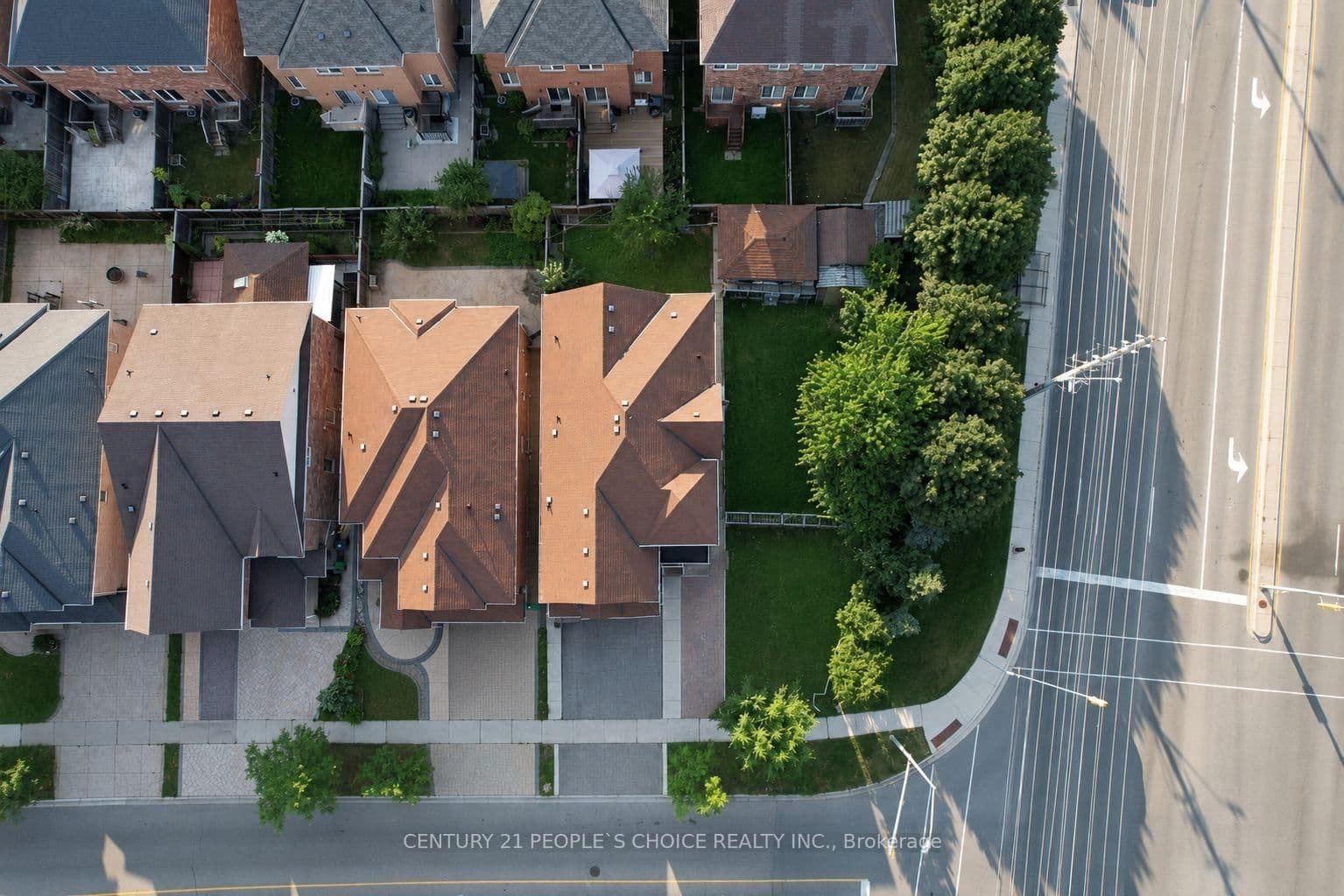 751 White Clover Way thumbnail 3