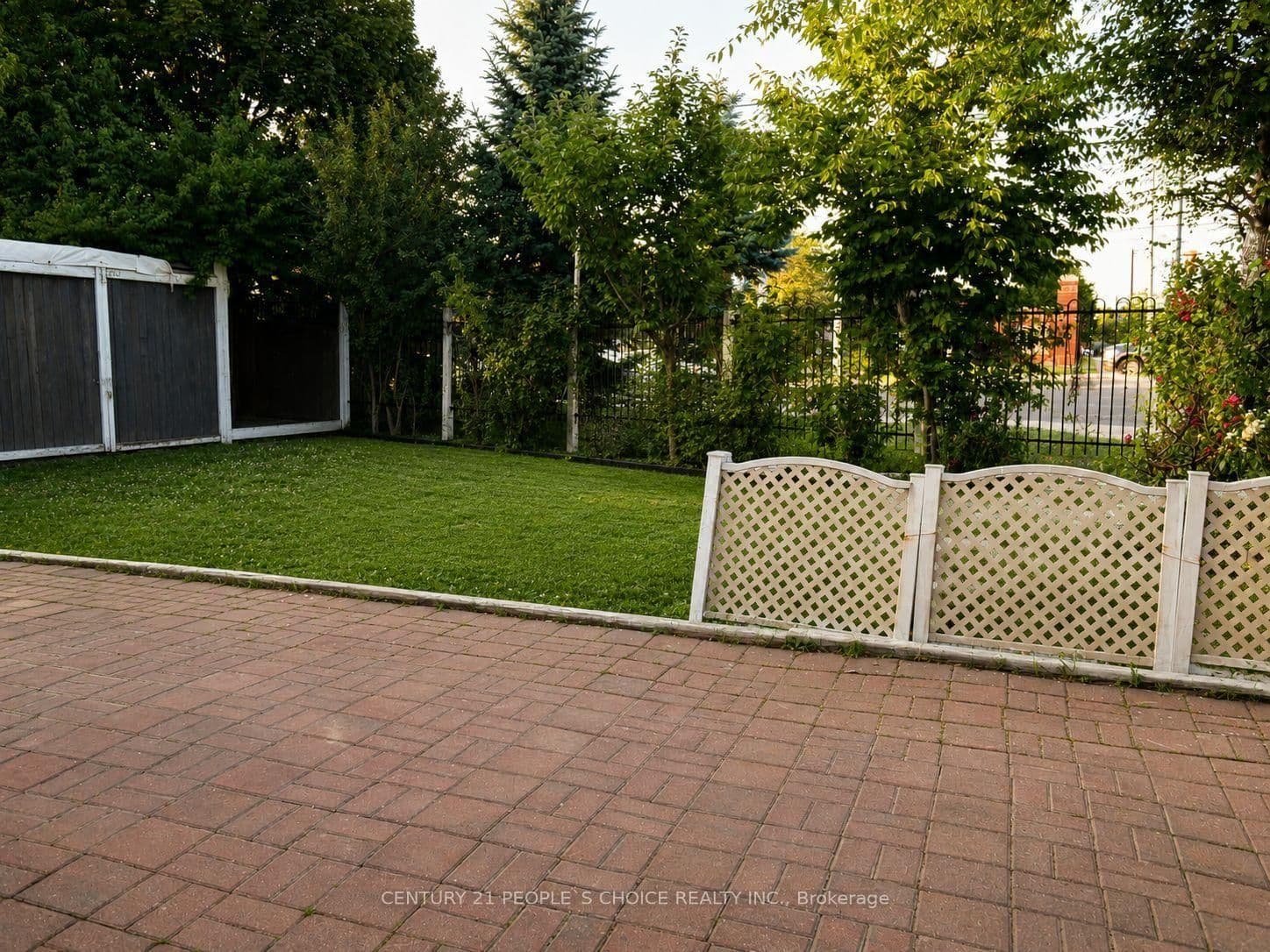 751 White Clover Way thumbnail 9