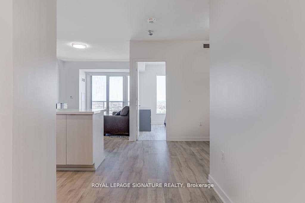 4655 Metcalfe Avenue, Unit 1901B thumbnail 6