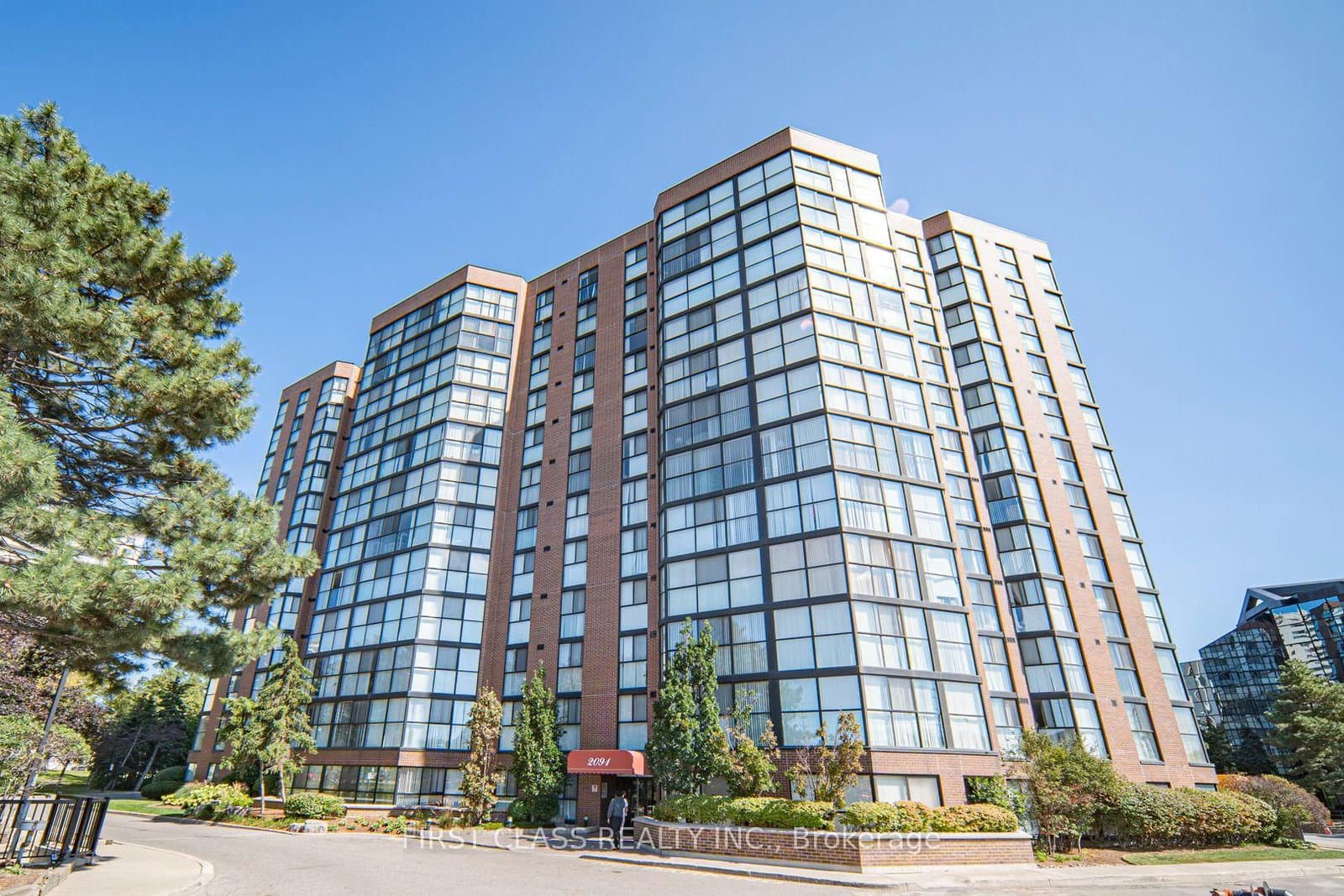 2091 Hurontario Street, Unit 810 thumbnail 19
