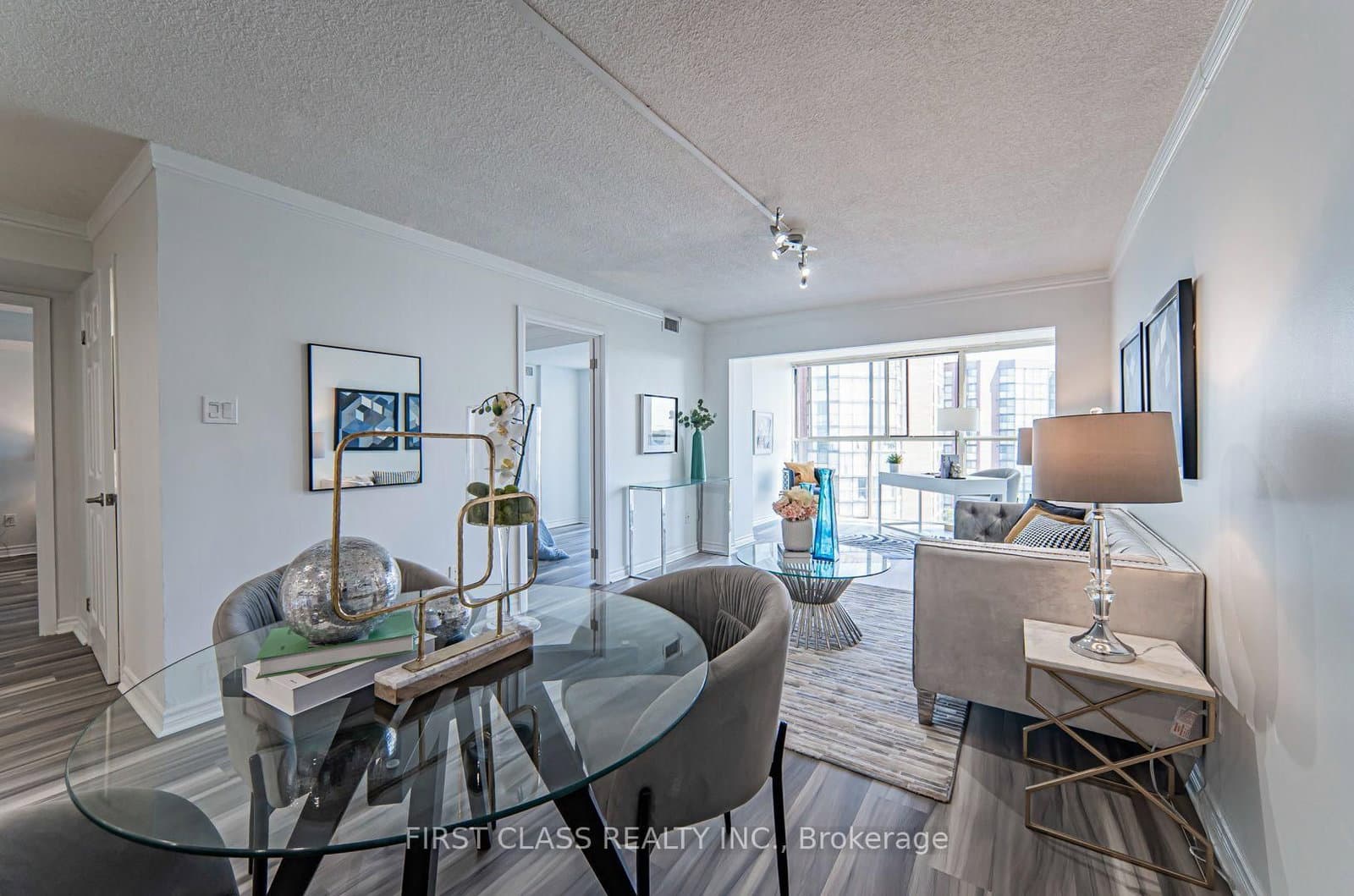 2091 Hurontario Street, Unit 810 thumbnail 8