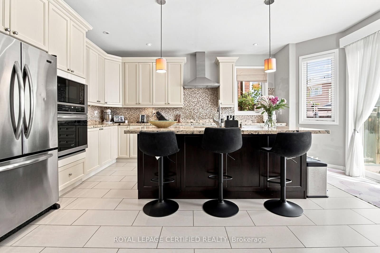 146 Willet Terrace thumbnail 11