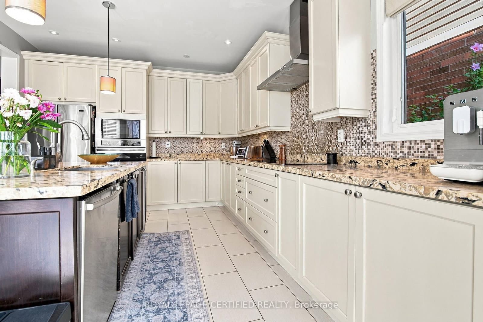 146 Willet Terrace thumbnail 12