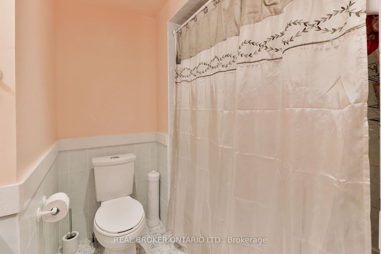 1764 Rathburn Road E, Unit 16 thumbnail 16