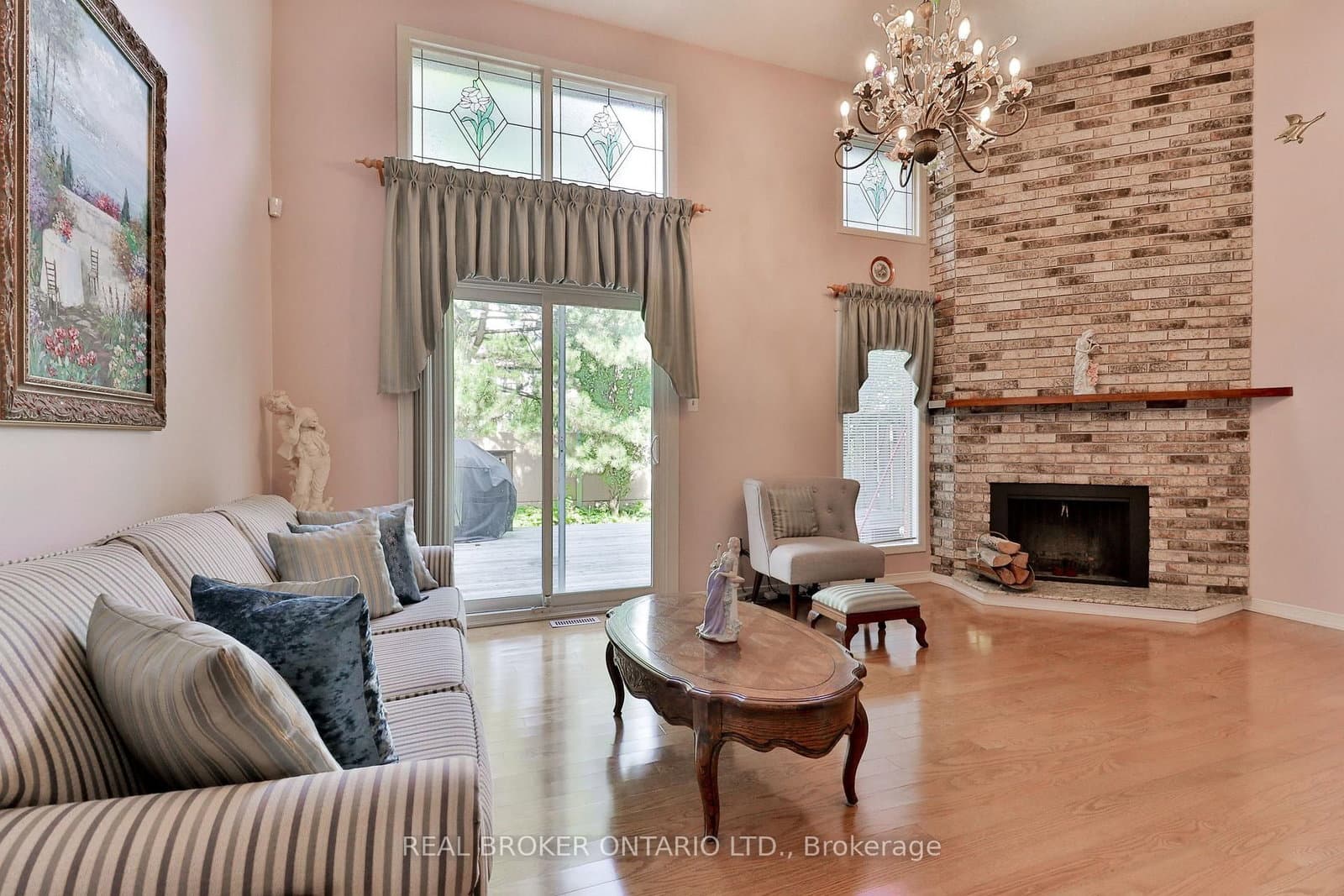 1764 Rathburn Road E, Unit 16 thumbnail 5