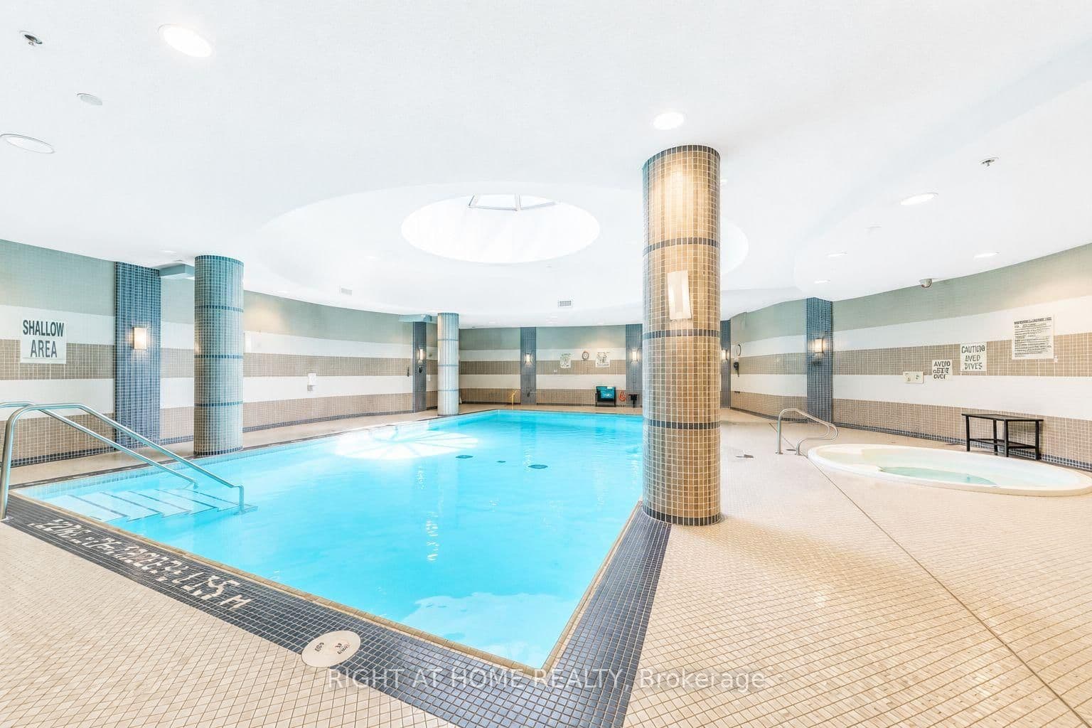 1 De Boers Drive, Unit 608 thumbnail 14