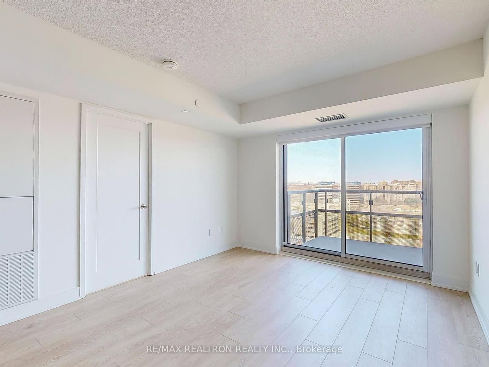 10 Eva Road, Unit 1705 thumbnail 12
