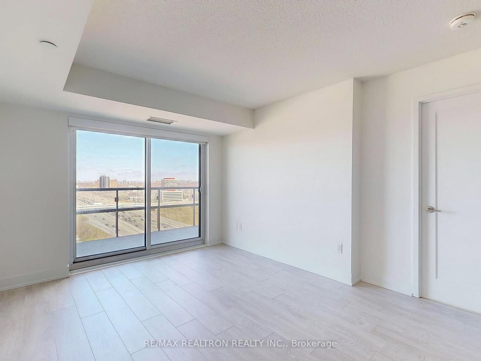 10 Eva Road, Unit 1705 thumbnail 14