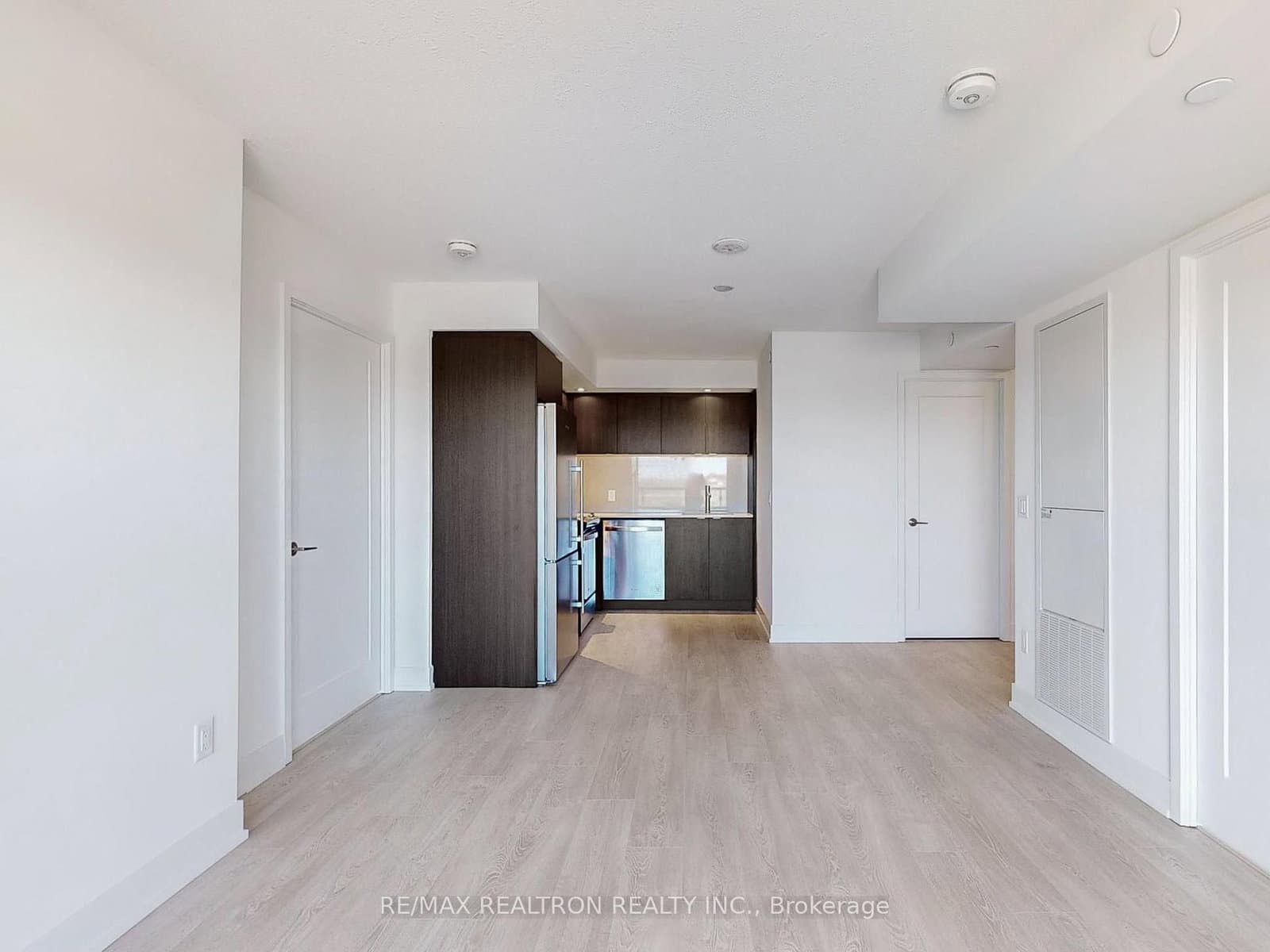 10 Eva Road, Unit 1705 thumbnail 16
