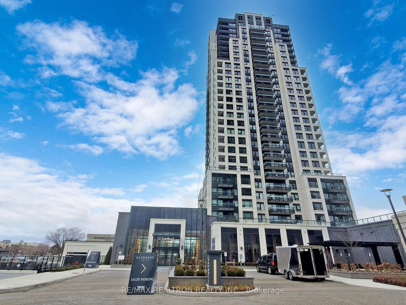 10 Eva Road, Unit 1705 thumbnail 2