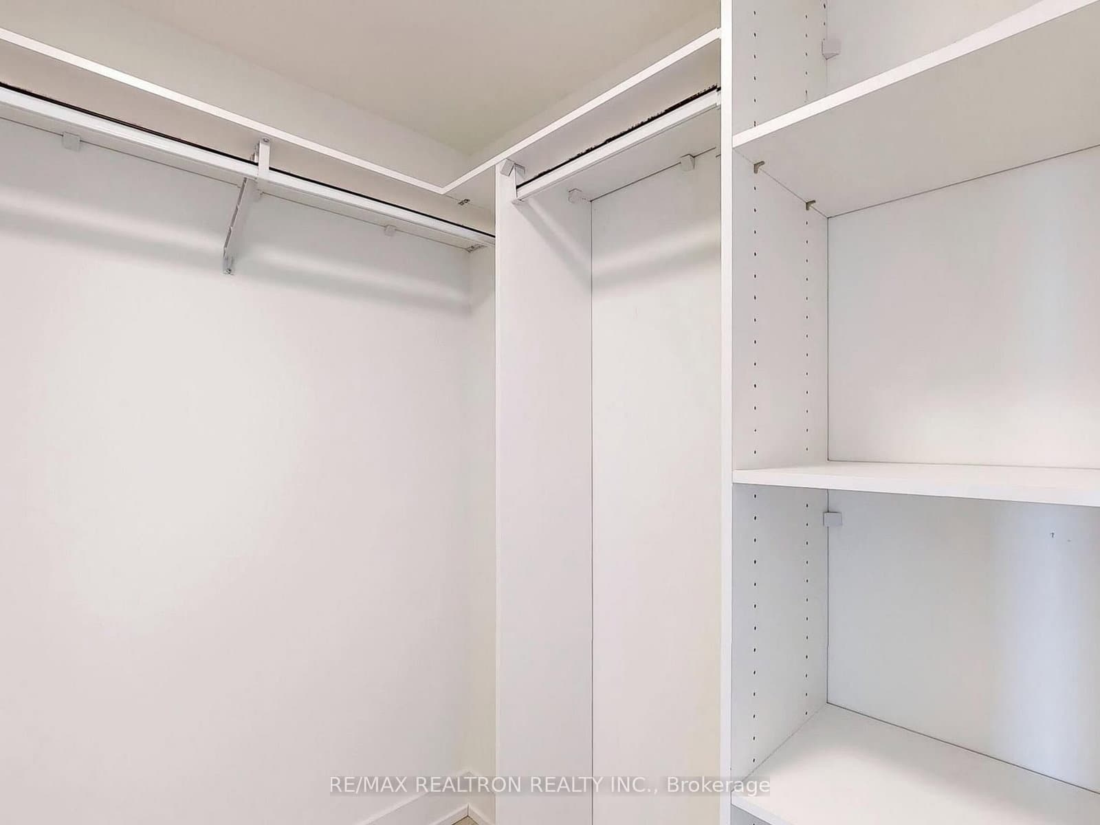 10 Eva Road, Unit 1705 thumbnail 24