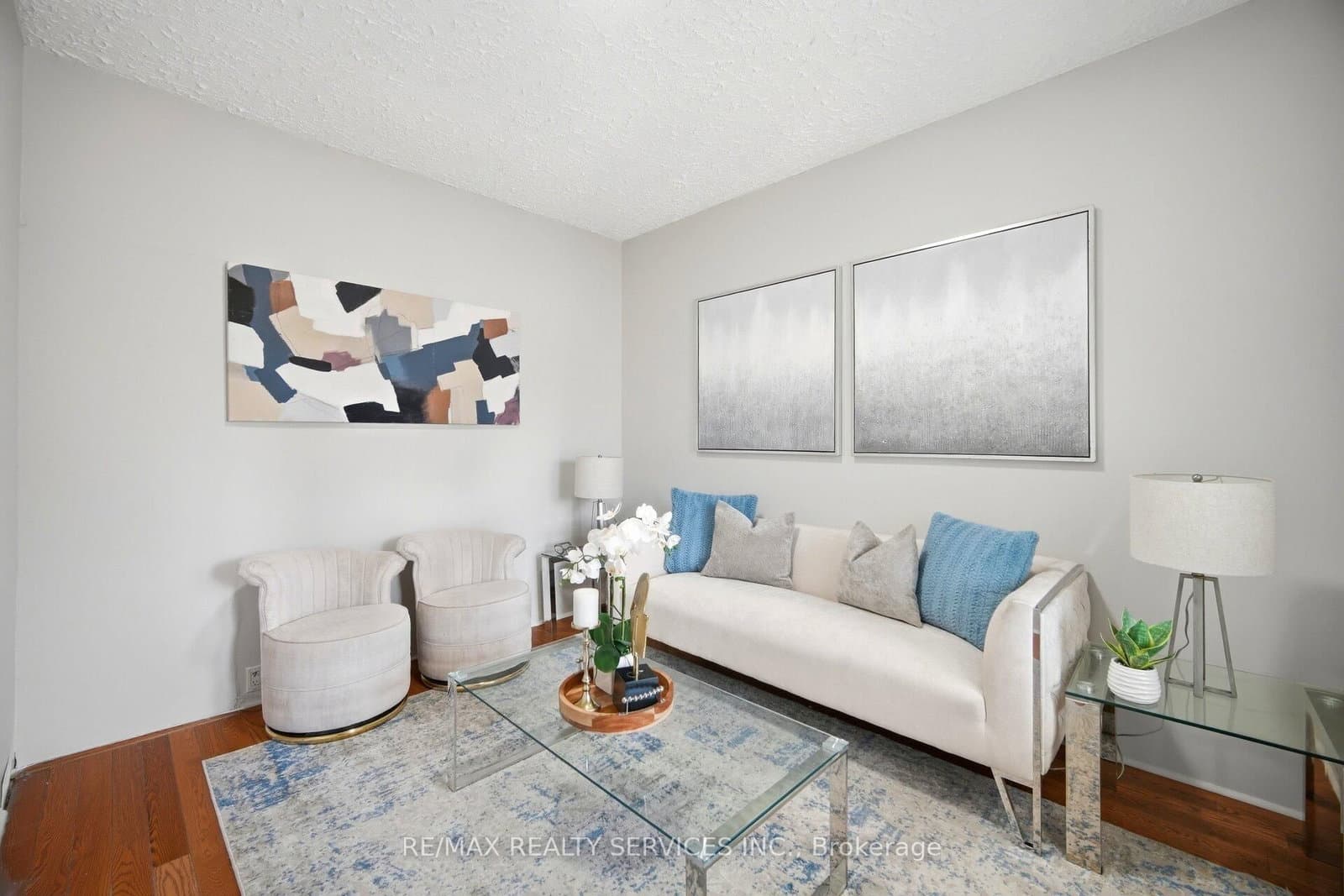 1147 Dufferin Street thumbnail 7