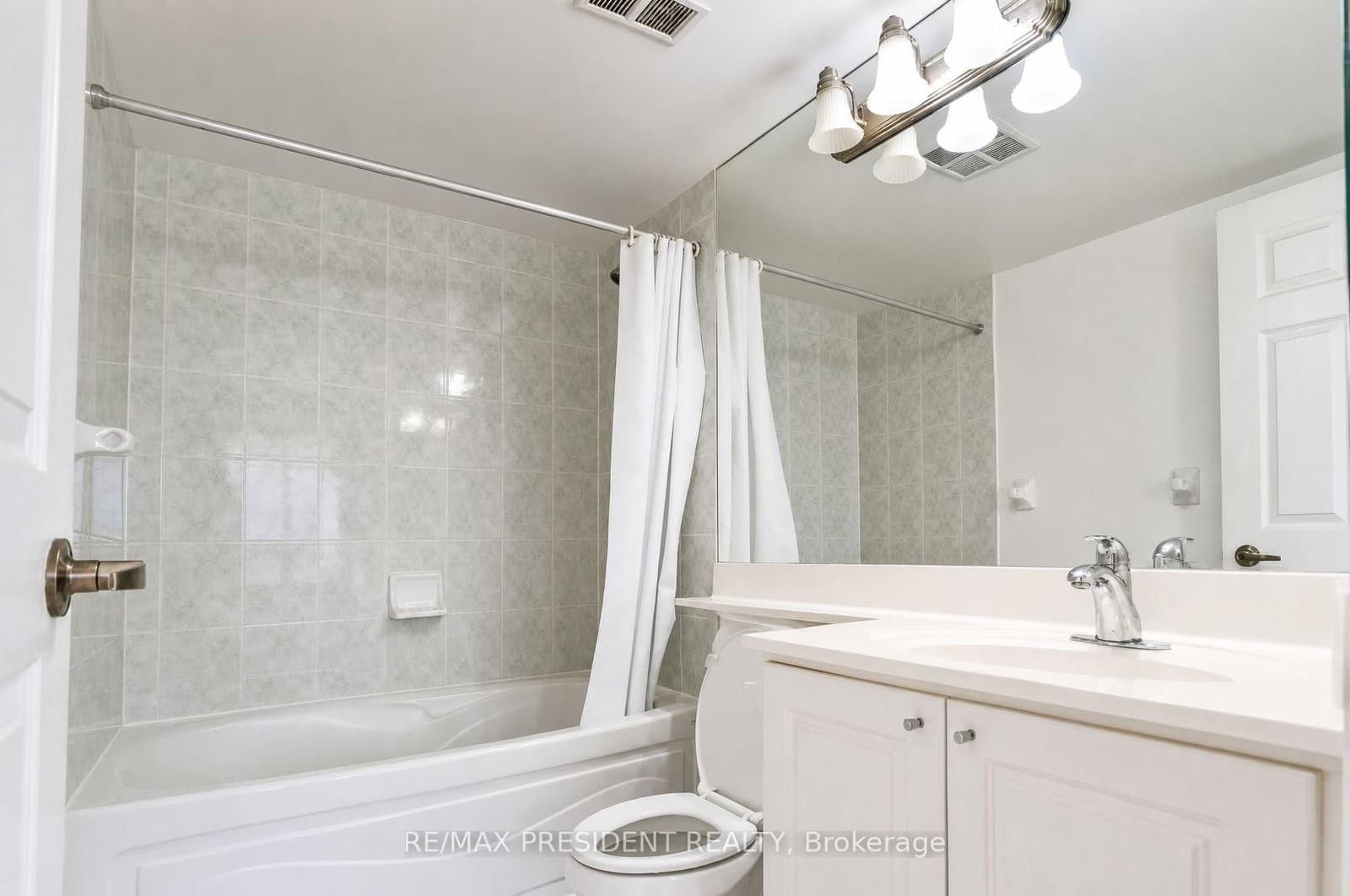 710 Humberwood Boulevard, Unit 602 thumbnail 24
