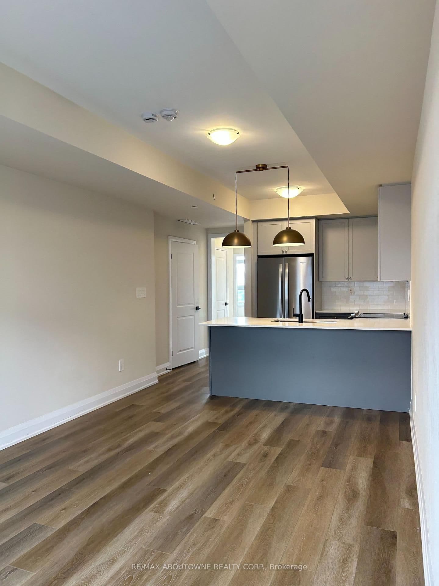 1581 Rose Way, Unit 106 thumbnail 6