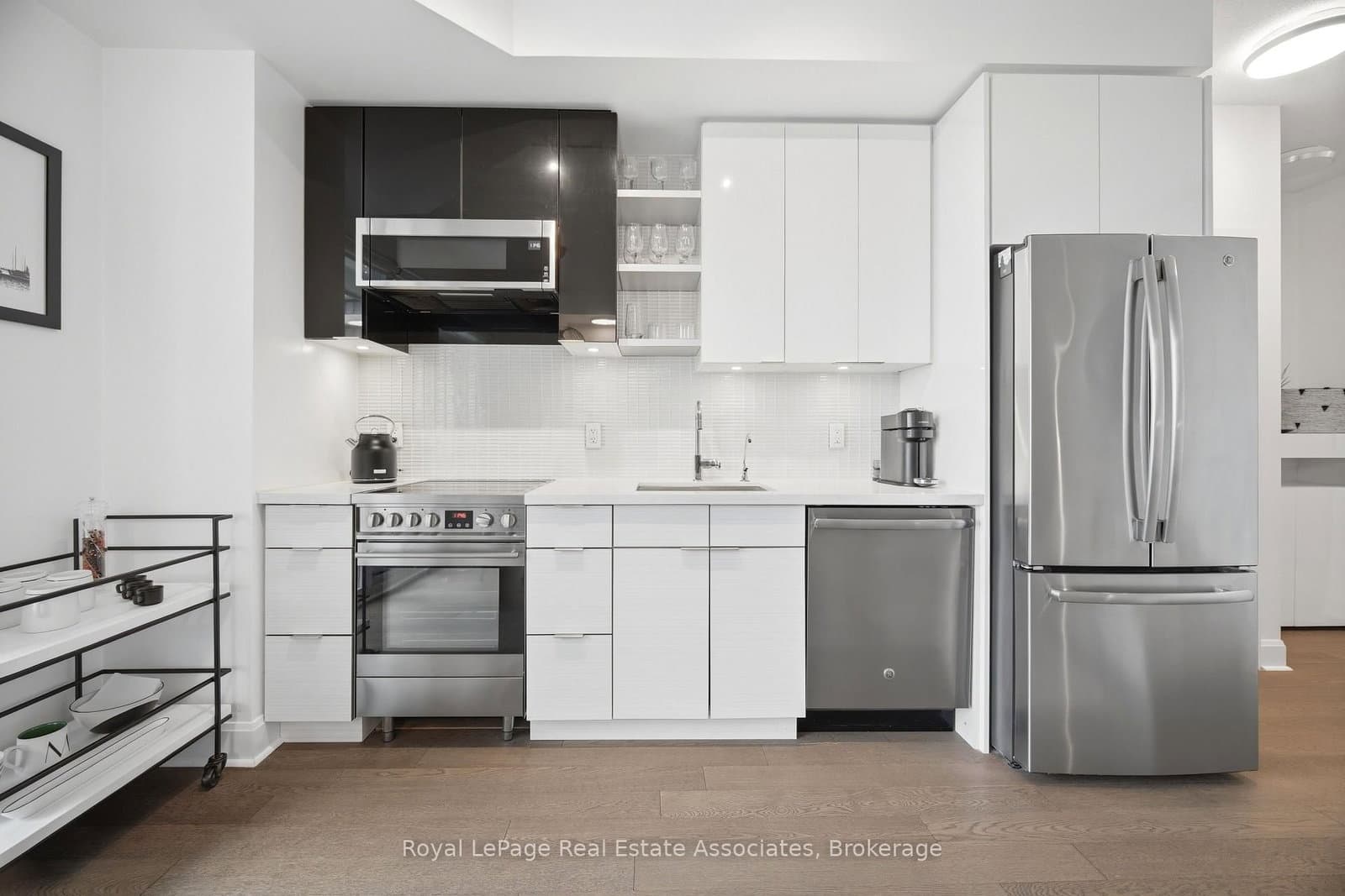 33 Shore Breeze Drive, Unit 2301 thumbnail 16