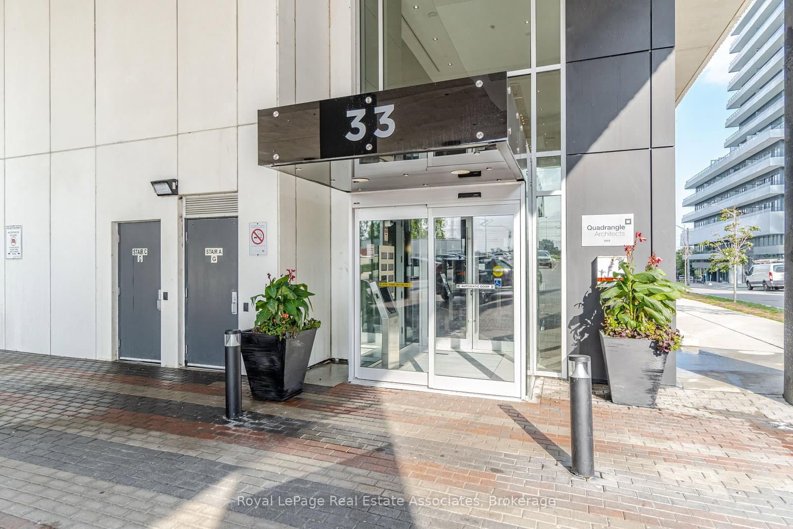 33 Shore Breeze Drive, Unit 2301 thumbnail 3