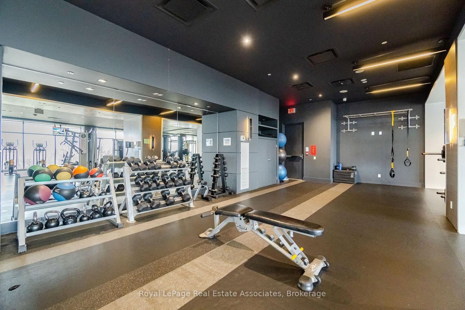 33 Shore Breeze Drive, Unit 2301 thumbnail 43