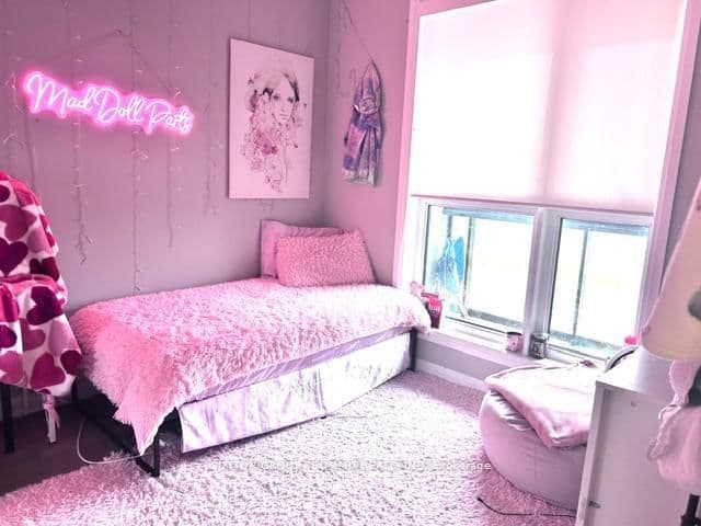 95 DUNDAS Street, Unit 110 thumbnail 8