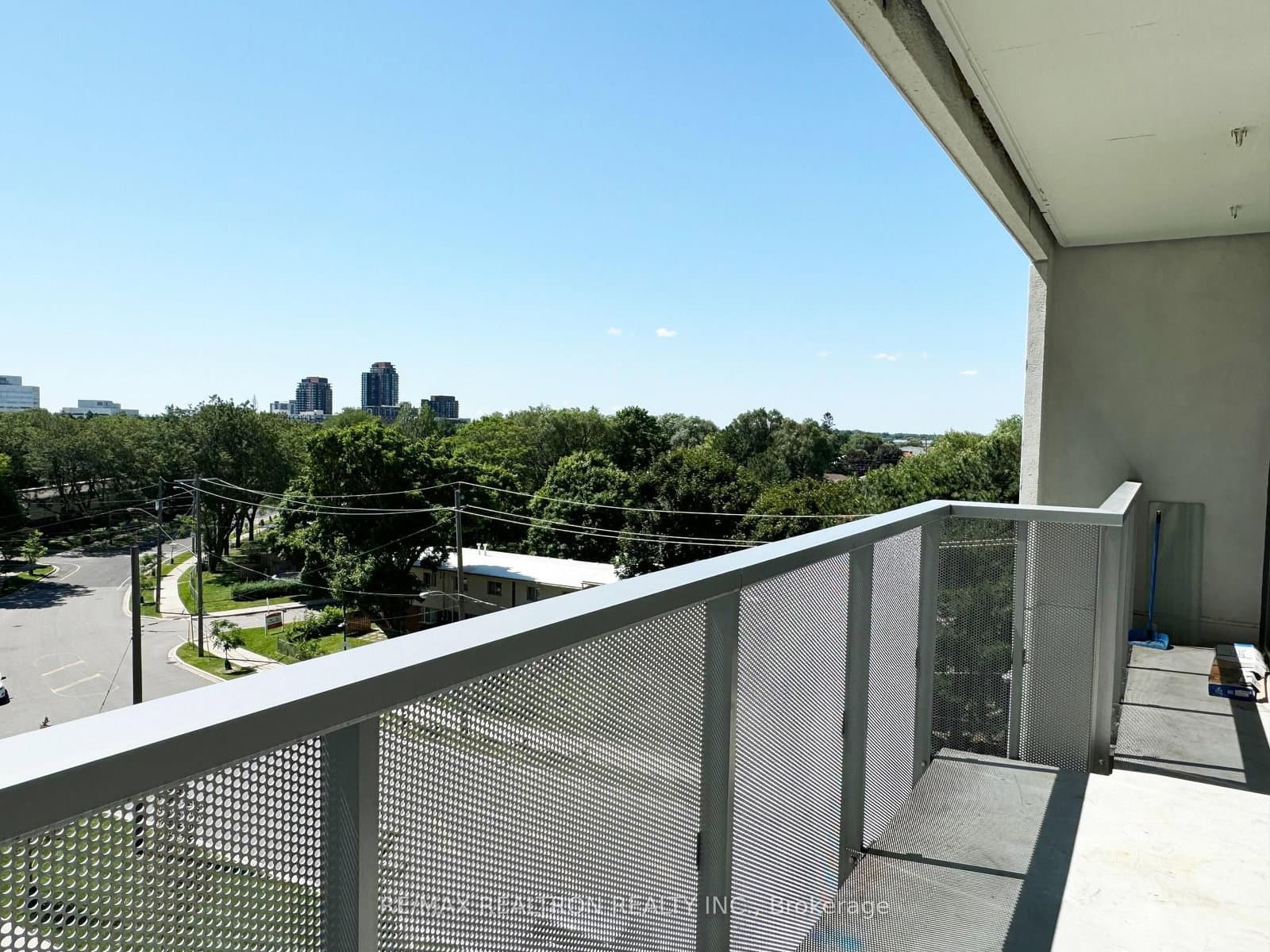 160 Flemington Road, Unit 715 thumbnail 16