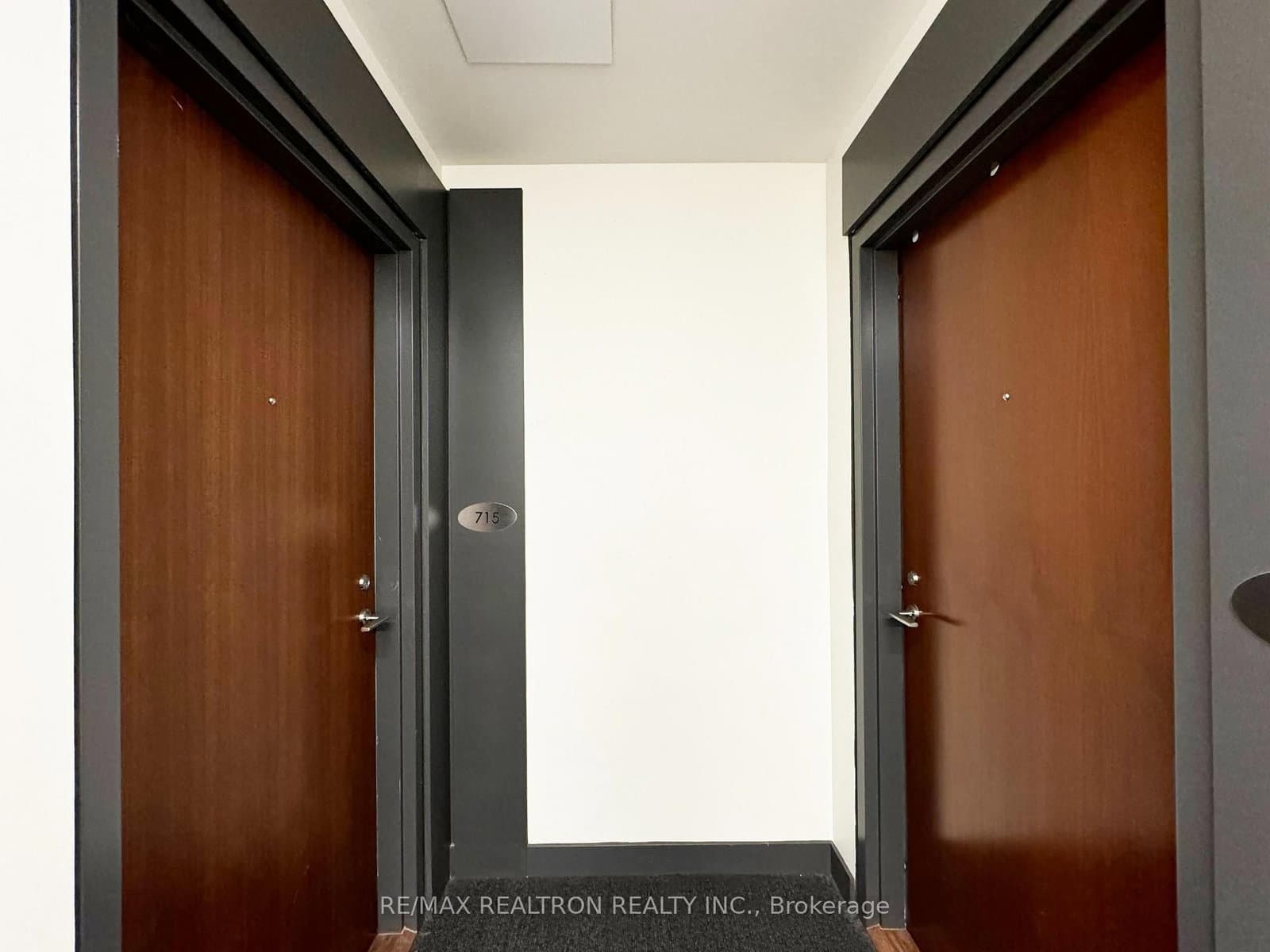 160 Flemington Road, Unit 715 thumbnail 19