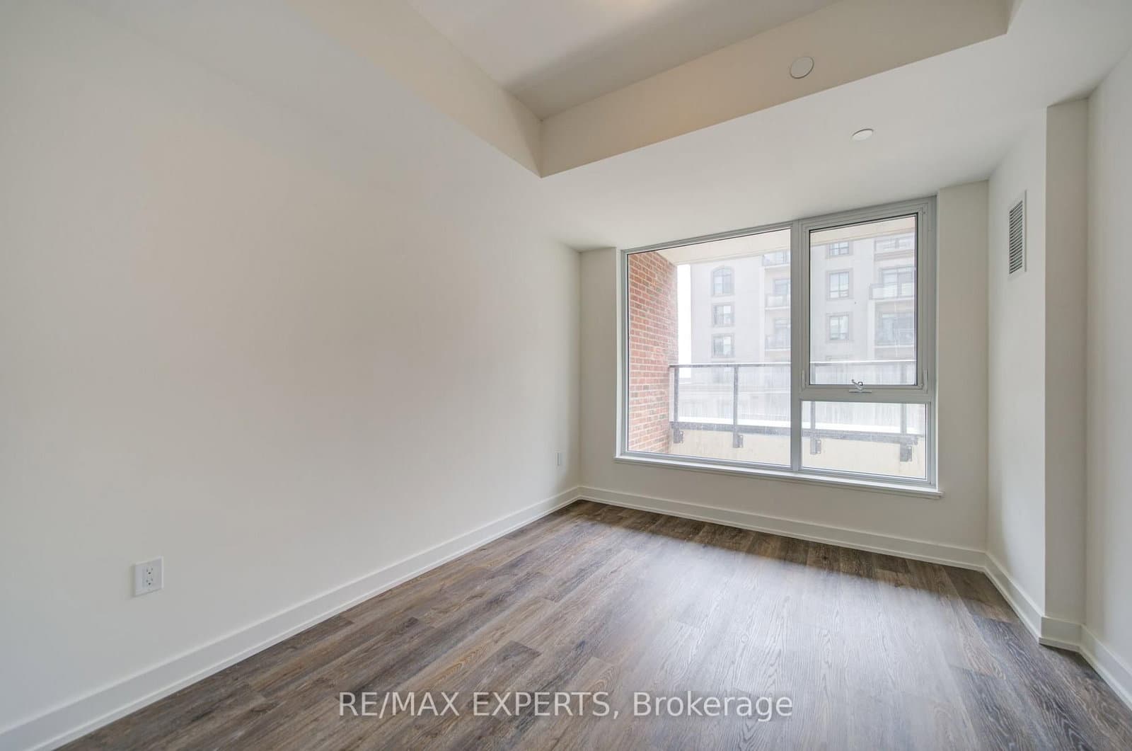 2475 Old Bronte Road, Unit 517 thumbnail 22