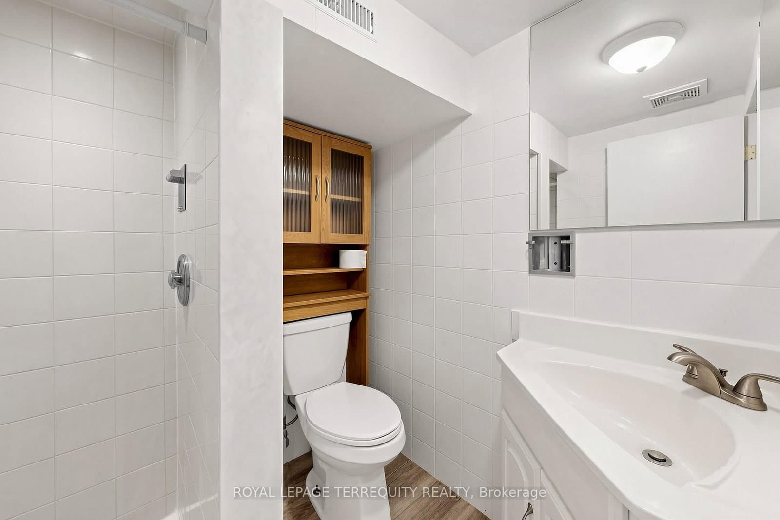150 Osler Street thumbnail 31