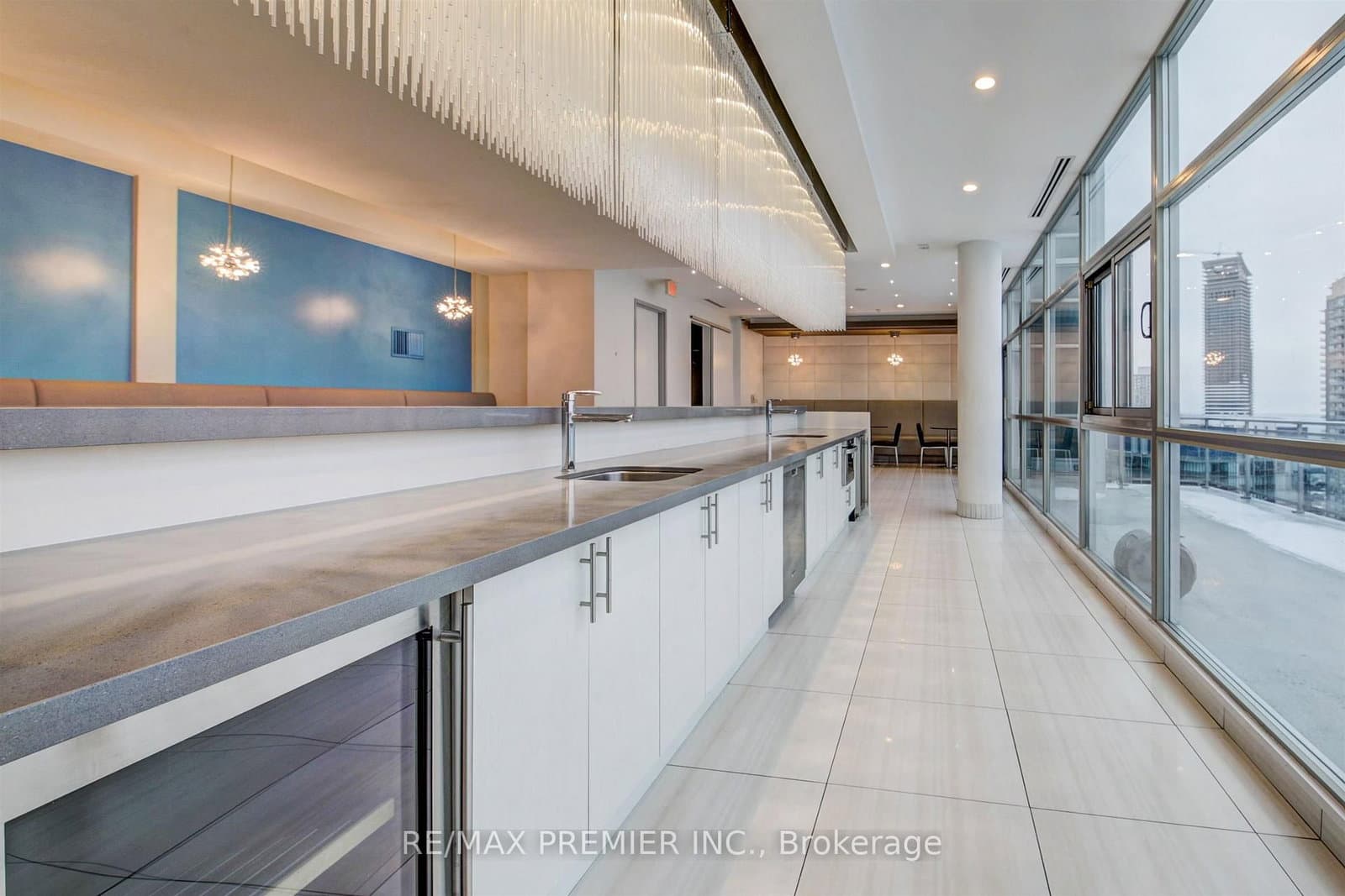 165 Legion Road N, Unit 2133 thumbnail 21