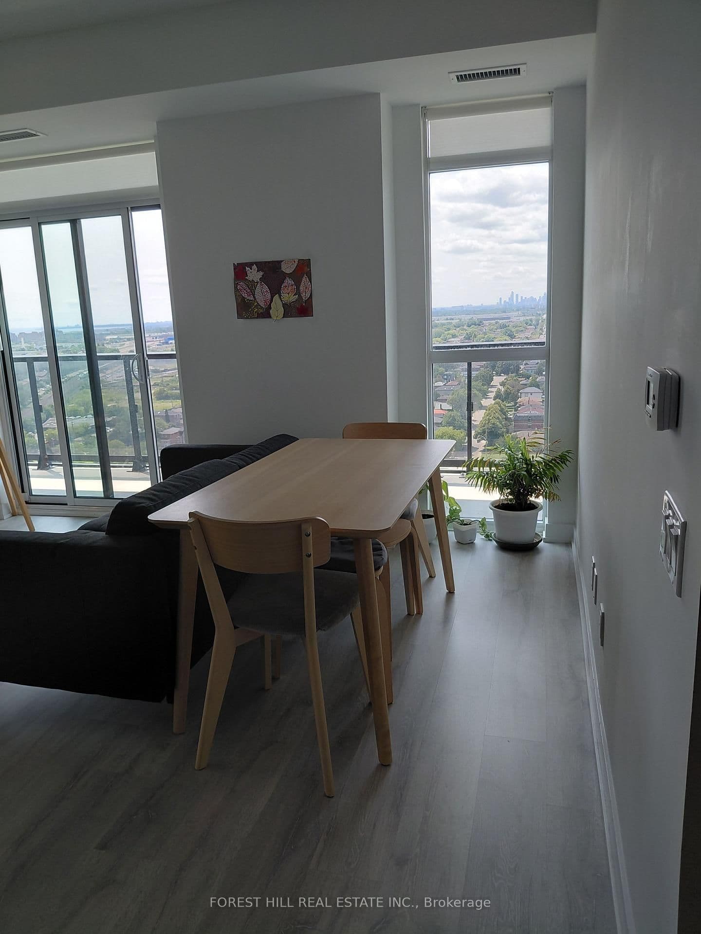 251 Manitoba Street, Unit 2108 thumbnail 9