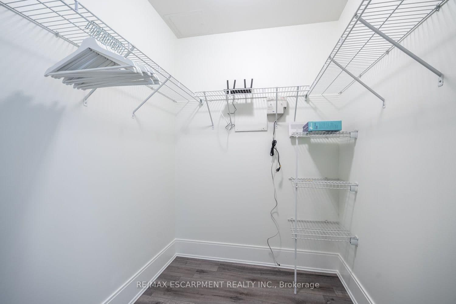 330 Burnhamthorpe Road, Unit PH5 thumbnail 23