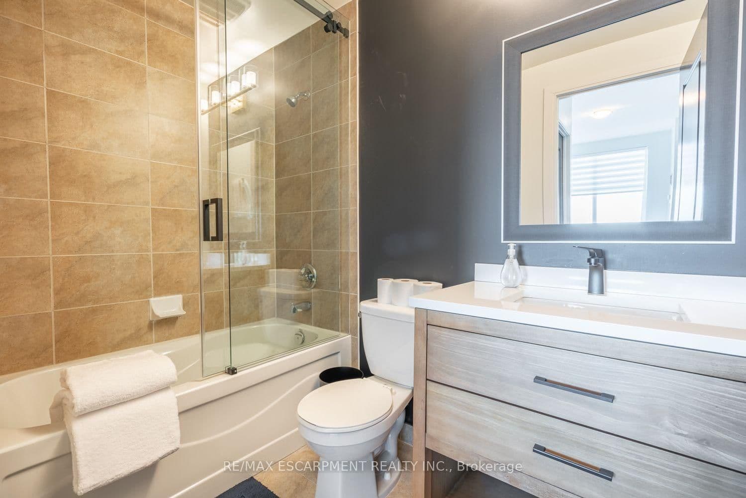 330 Burnhamthorpe Road, Unit PH5 thumbnail 31