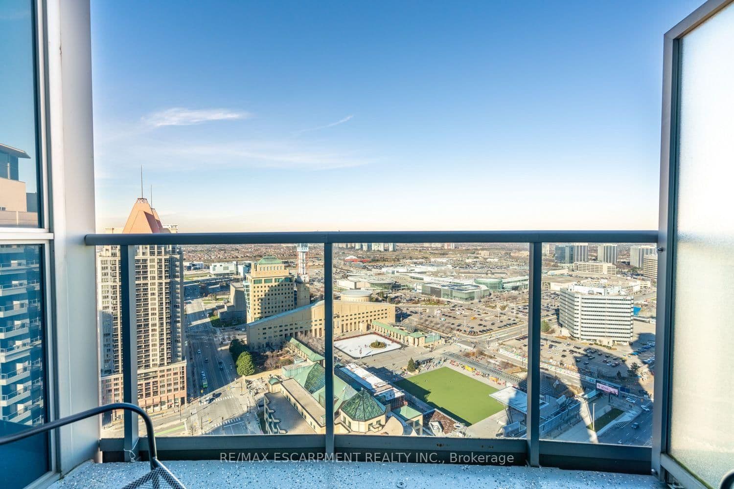 330 Burnhamthorpe Road, Unit PH5 thumbnail 32