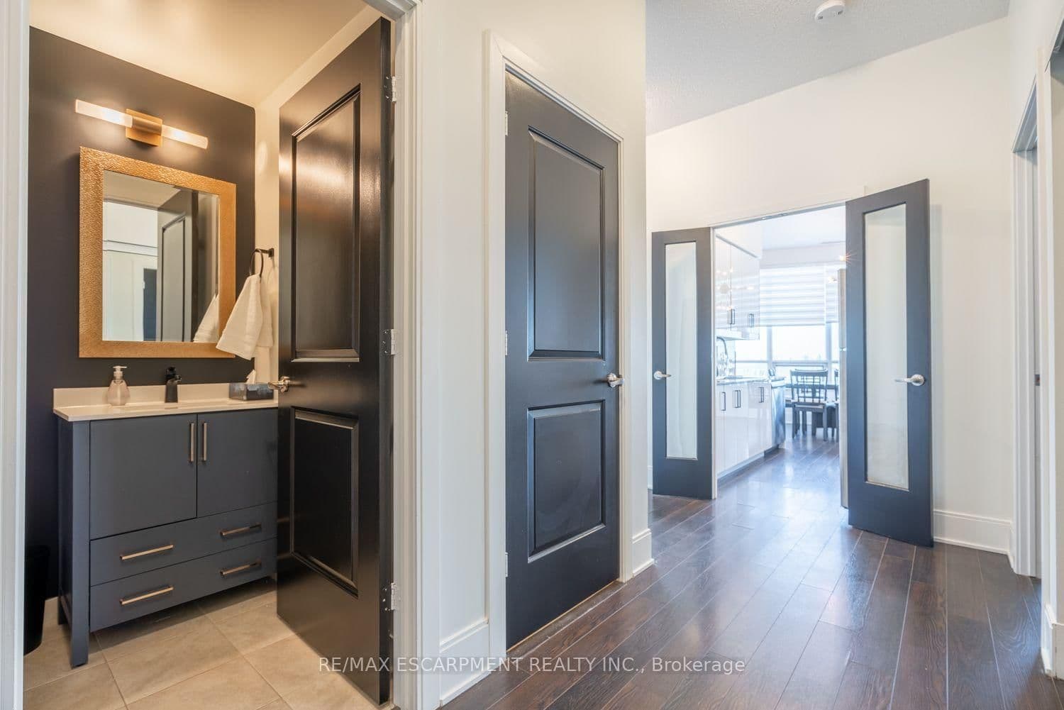 330 Burnhamthorpe Road, Unit PH5 thumbnail 4