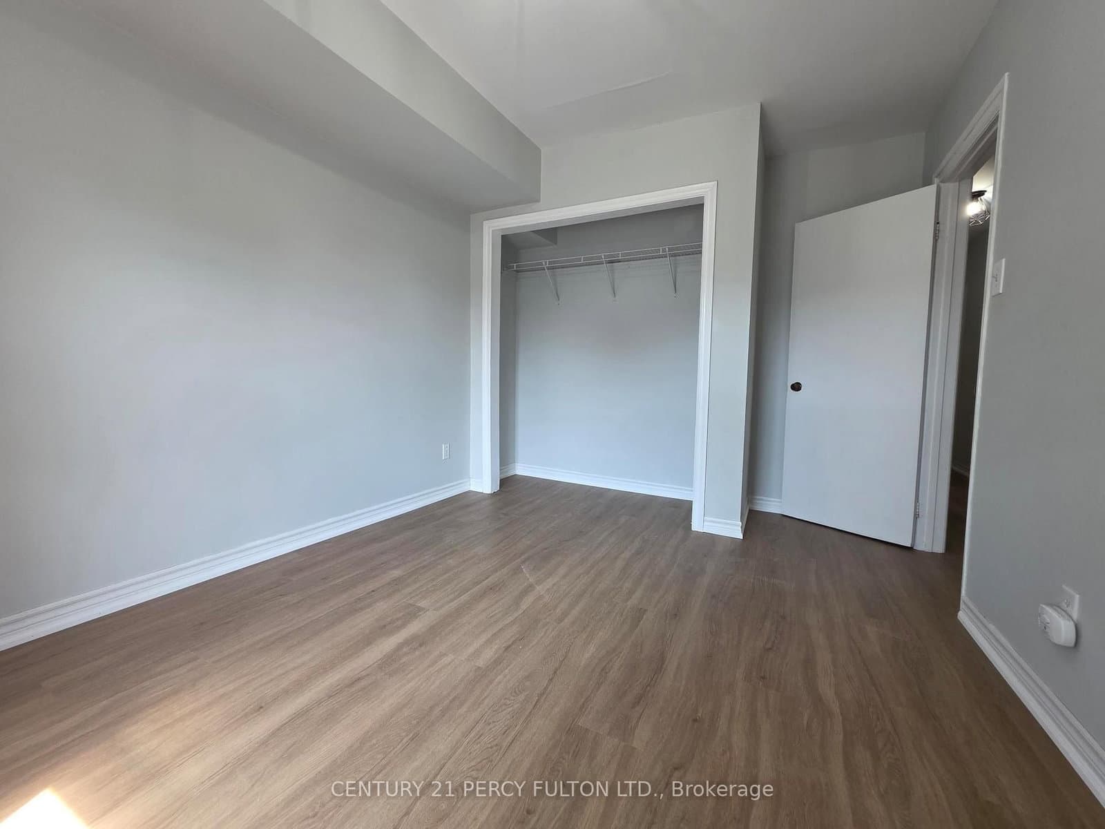 223 Fairview Avenue thumbnail 7