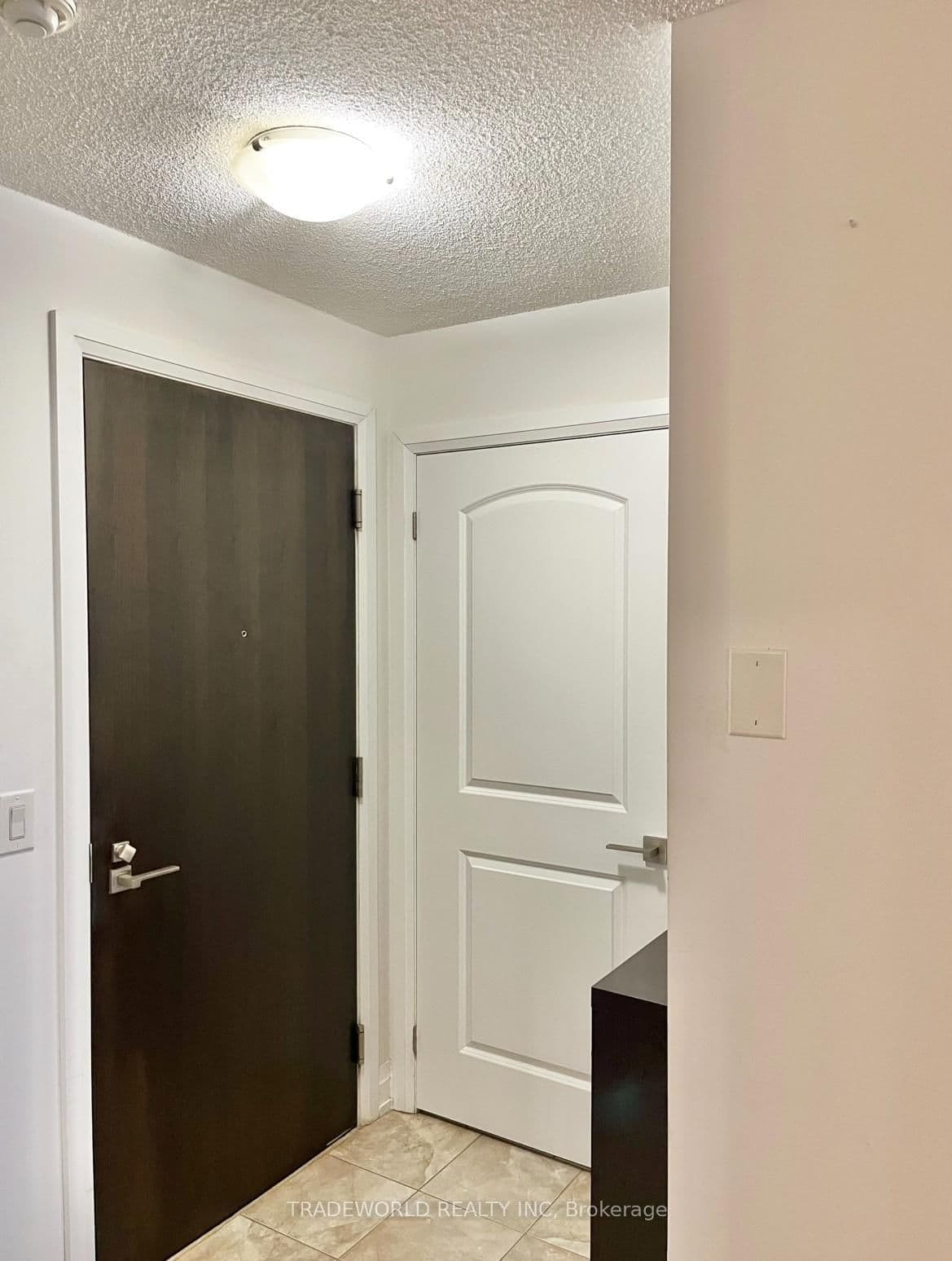55 De Boers Drive, Unit 408 thumbnail 10
