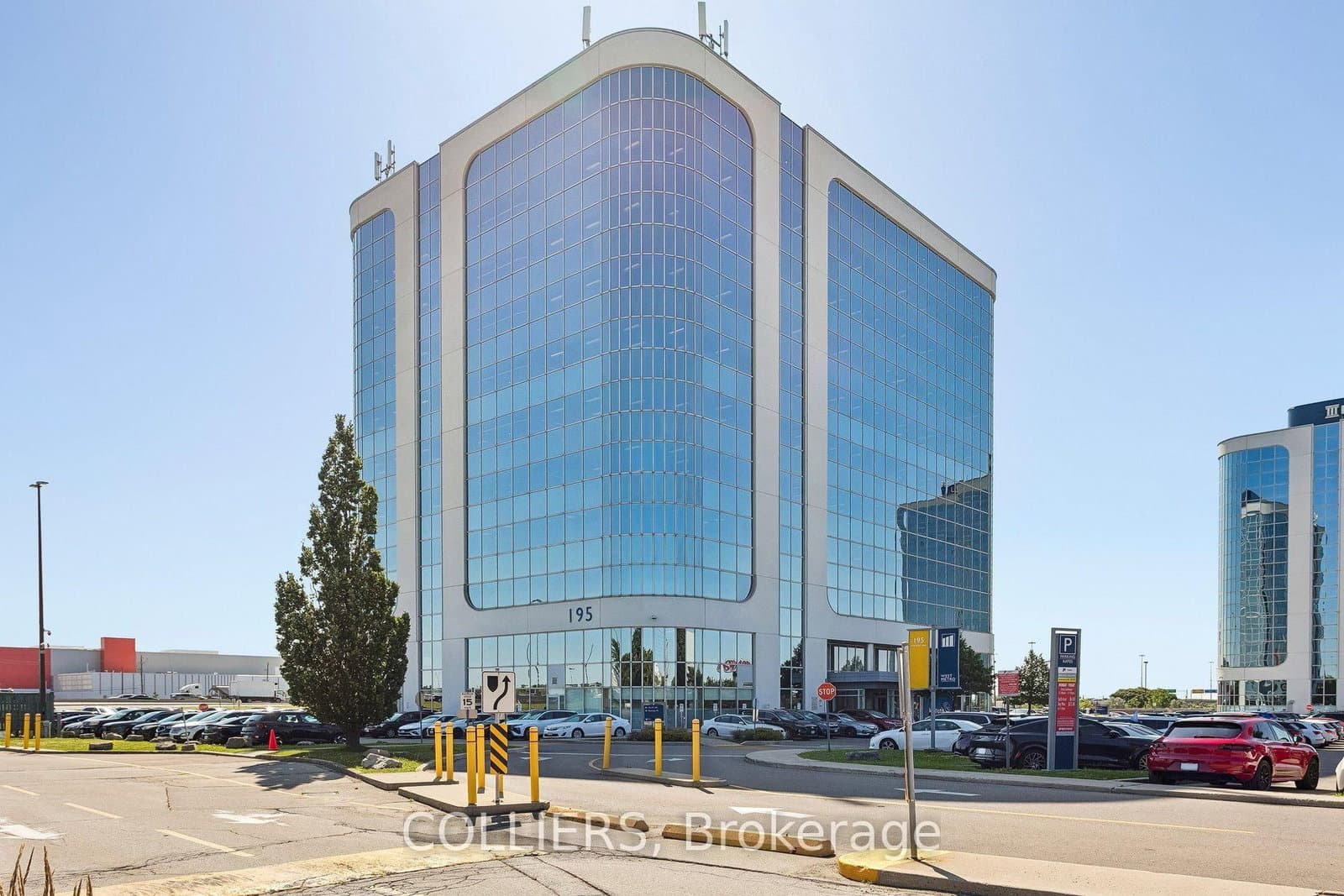 195 The West Mall, Unit 405 - Image 1