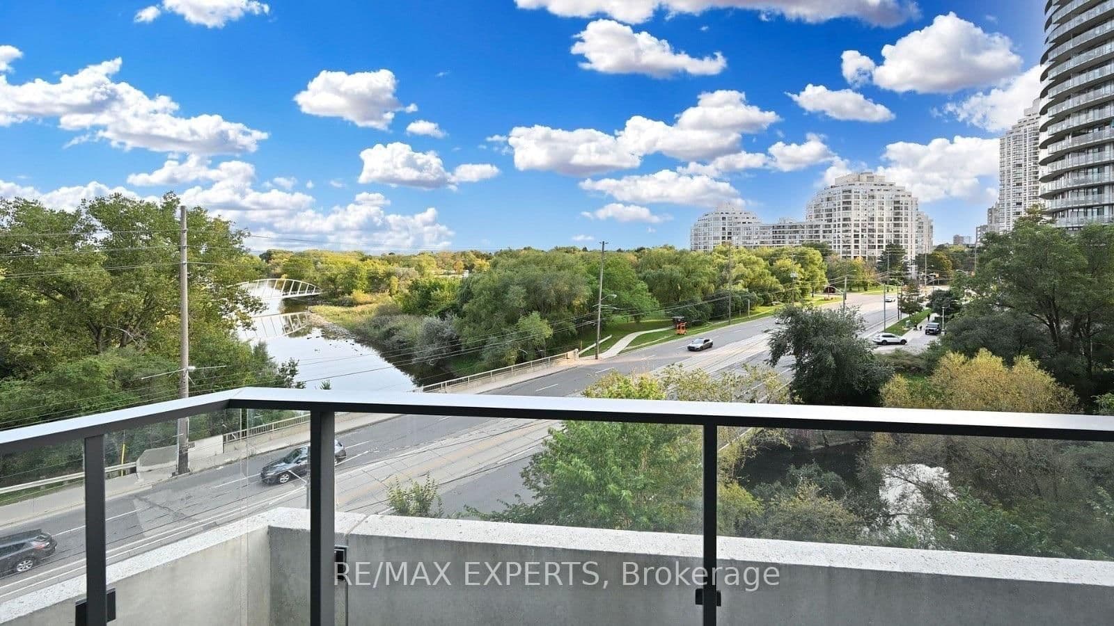 2212 Lakeshore Boulevard W, Unit 615 thumbnail 21