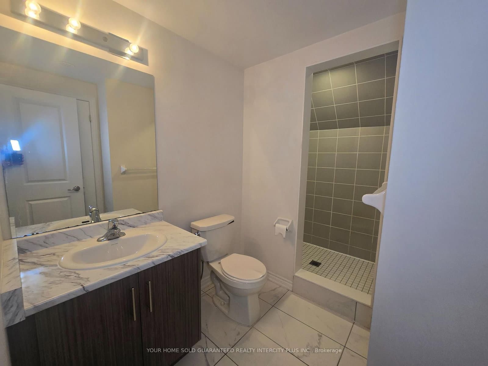 60 Halliford Place, Unit 702 thumbnail 10