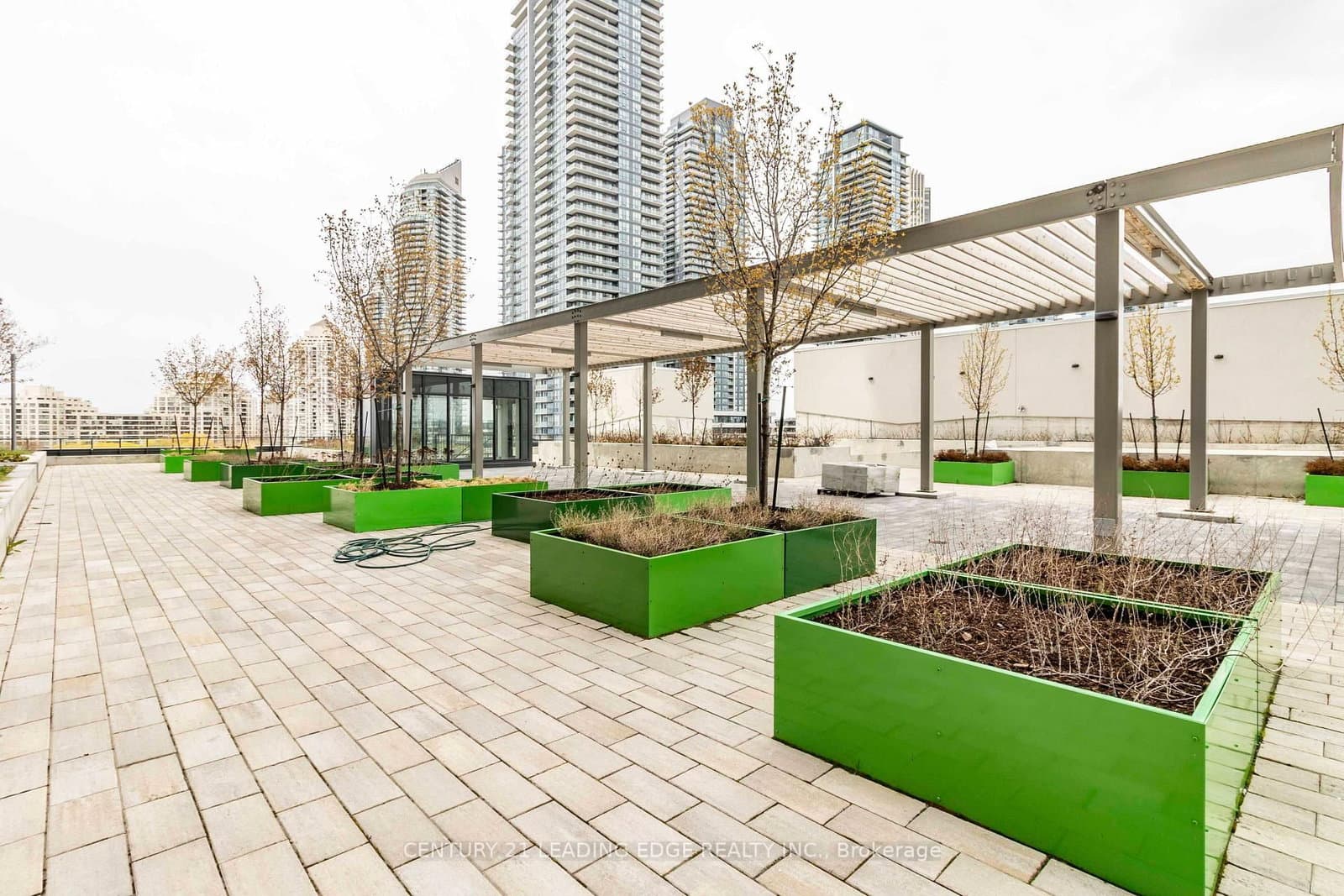 30 Shore Breeze Drive, Unit 2614 thumbnail 27