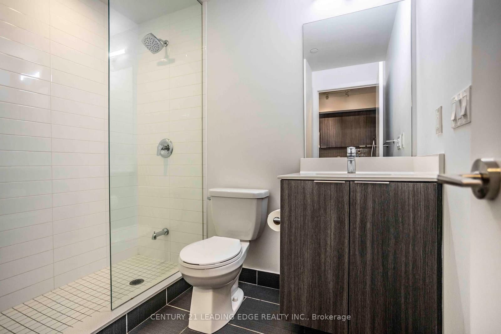 30 Shore Breeze Drive, Unit 2614 thumbnail 29