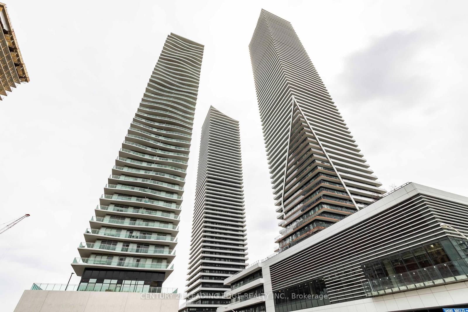 30 Shore Breeze Drive, Unit 2614 thumbnail 37