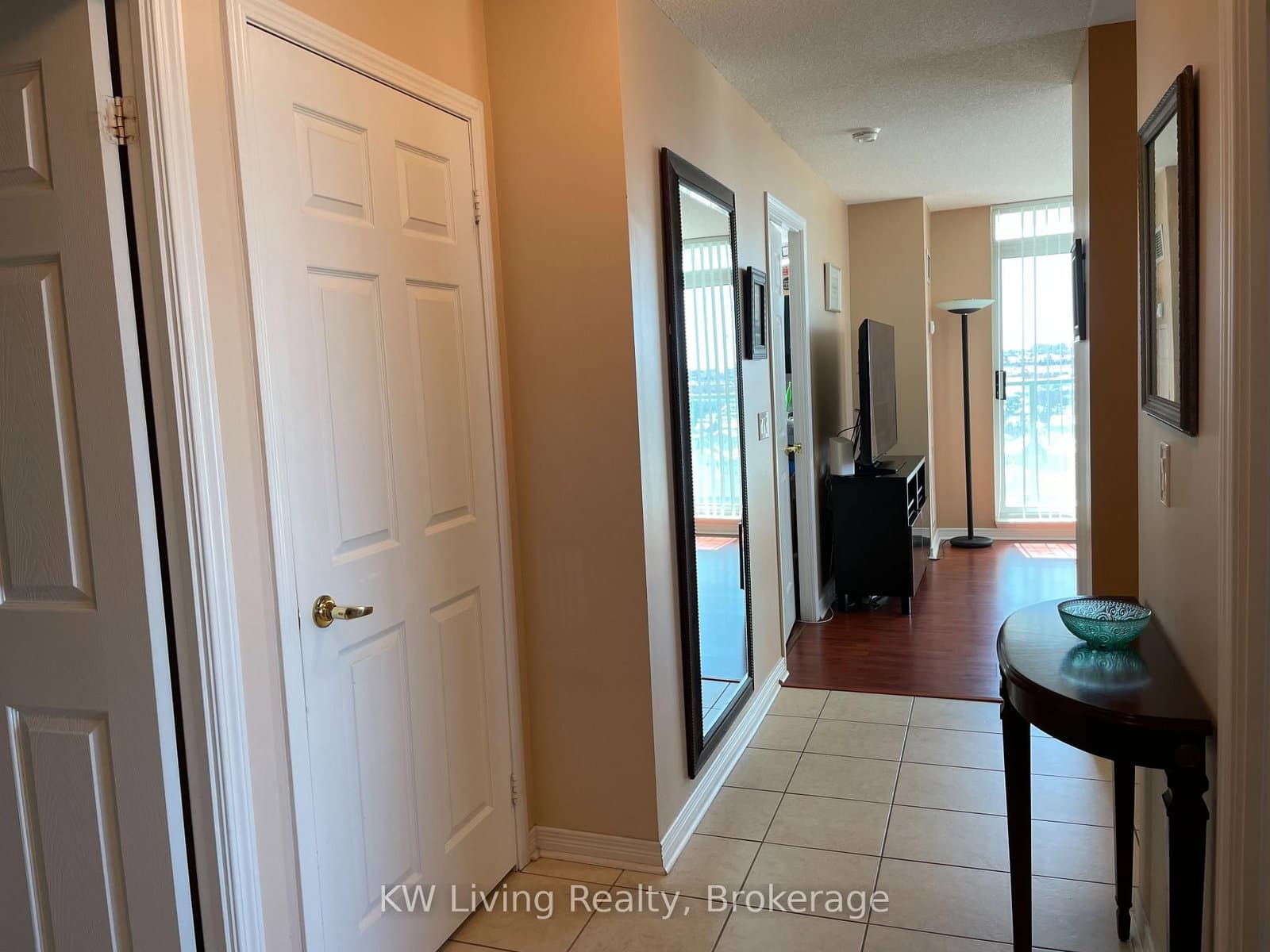 4889 Kimbermount Avenue, Unit 908 Room2 thumbnail 6